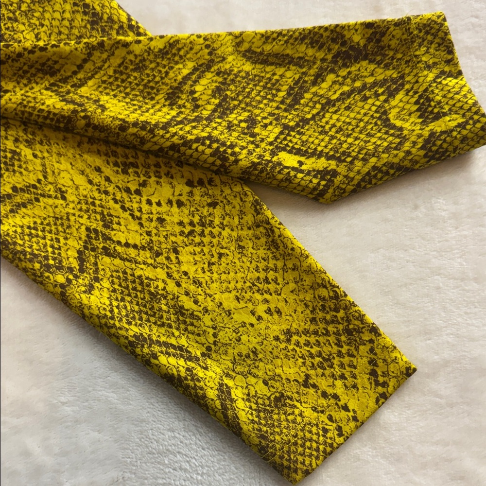 Nike Speed Yellow Python Snake Print Leggings Xs - image 8